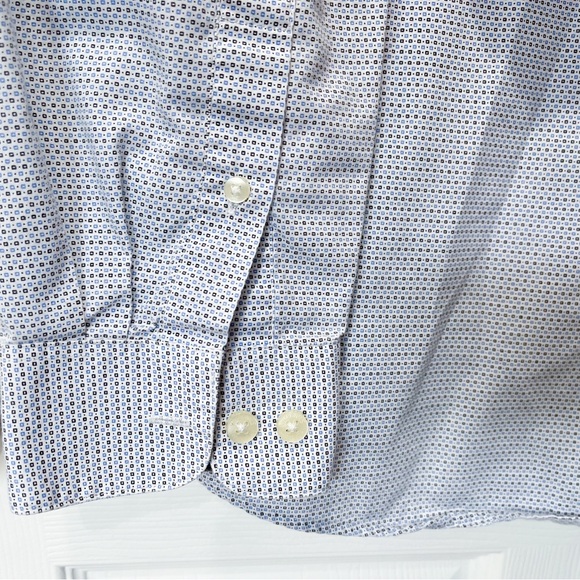 Patterned button down - Picture 3 of 4